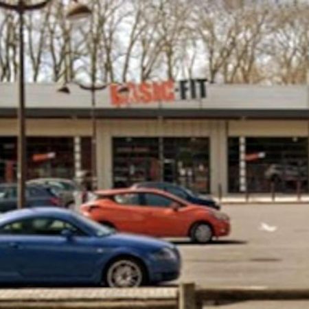 Logement Cosy - Proche Du Prado Bourges Eksteriør billede