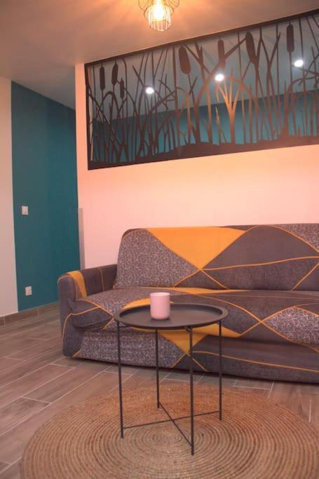Logement Cosy - Proche Du Prado Bourges Eksteriør billede